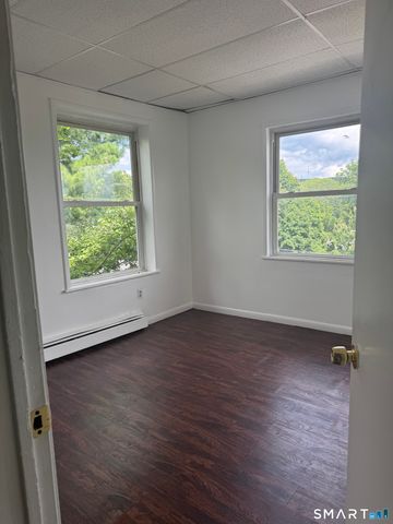 149 Cooke Street 414, Waterbury, CT 06710