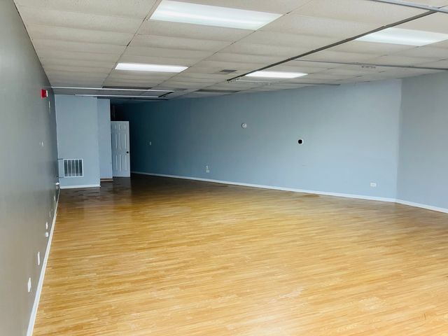 7400 S Janes Avenue S 7400, Woodridge, IL 60517
