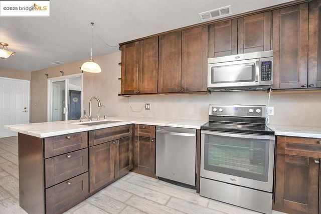 609 Lynn Ave, Antioch, CA 94509