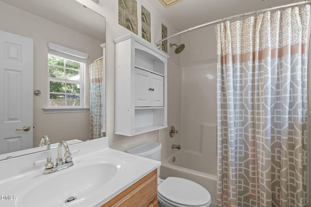 512 Lee Street, Holly Springs, NC 27540