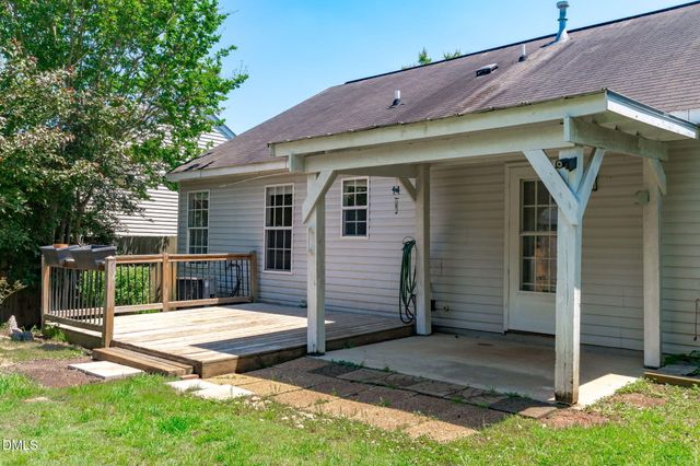 512 Lee Street, Holly Springs, NC 27540