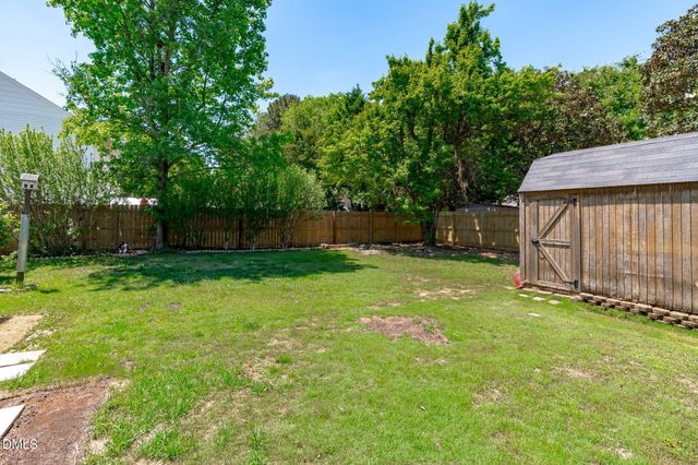 512 Lee Street, Holly Springs, NC 27540