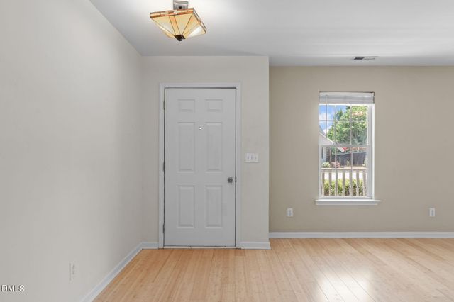 512 Lee Street, Holly Springs, NC 27540