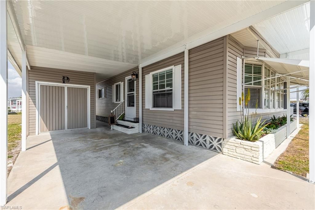 478 Nicklaus BLVD, NORTH FORT MYERS, FL 33903 — photo 3