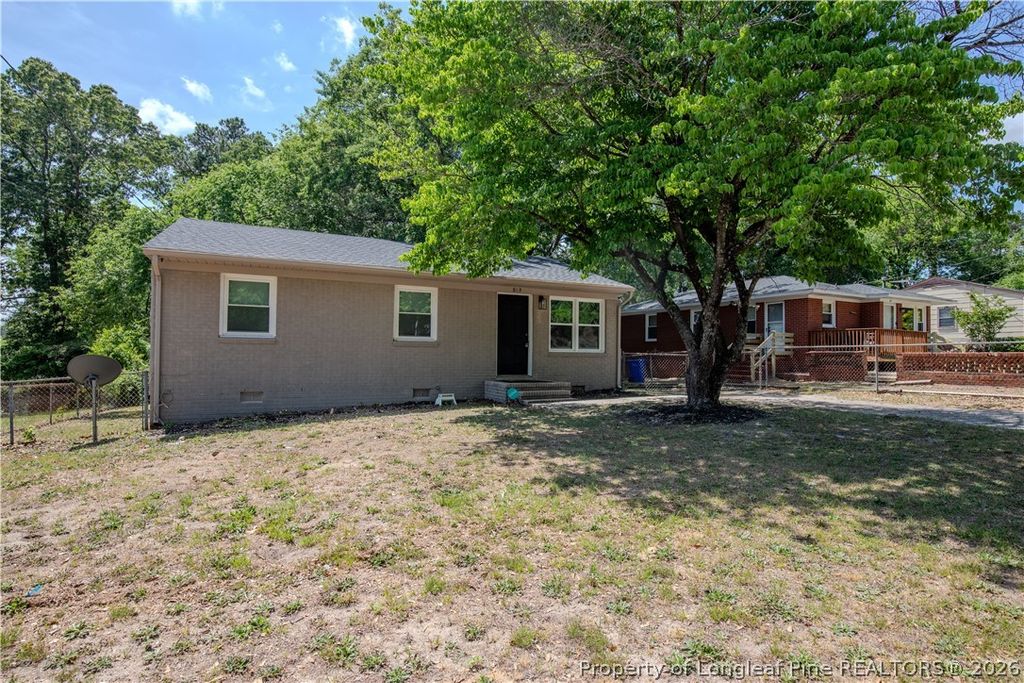 819 Isley Street, Fayetteville, NC 28305 — photo 2