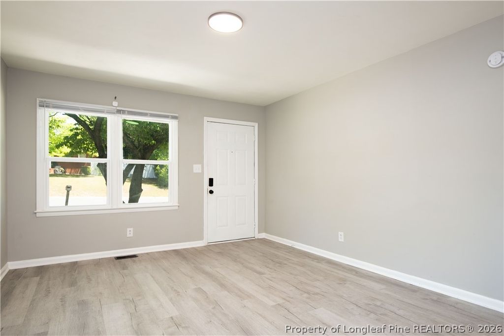 819 Isley Street, Fayetteville, NC 28305 — photo 4