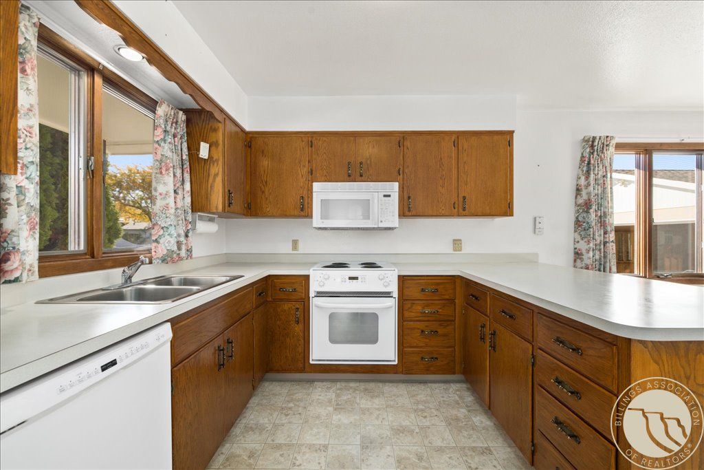 330 31st Street W, Billings, MT 59102 photo 5