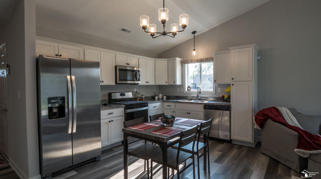 4105 Rosalia Drive, Monroe Twp, MI 48161