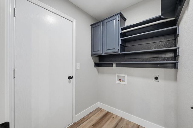 431 W White Tail St, Derby, KS 67037