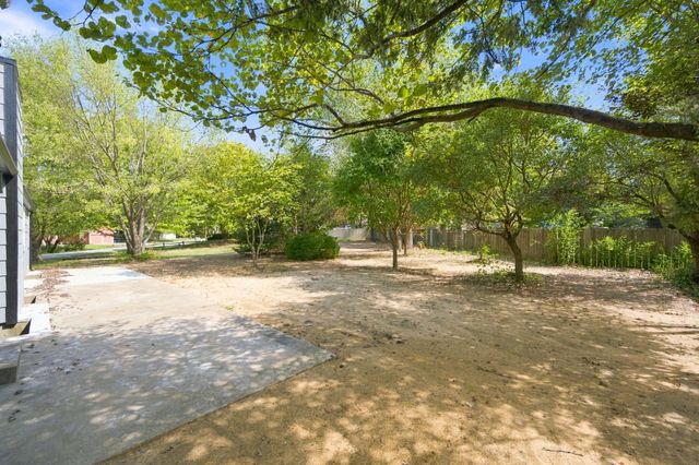 431 W White Tail St, Derby, KS 67037