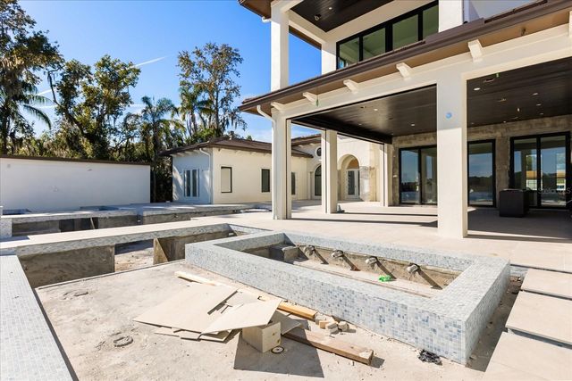 311 CLERMONT AVENUE, Lake Mary, FL 32746