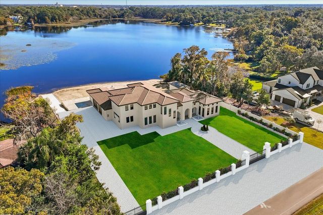 311 CLERMONT AVENUE, Lake Mary, FL 32746