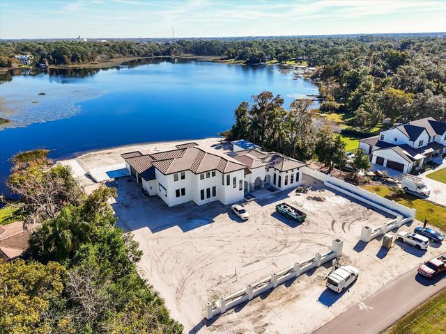 311 CLERMONT AVENUE, Lake Mary, FL 32746