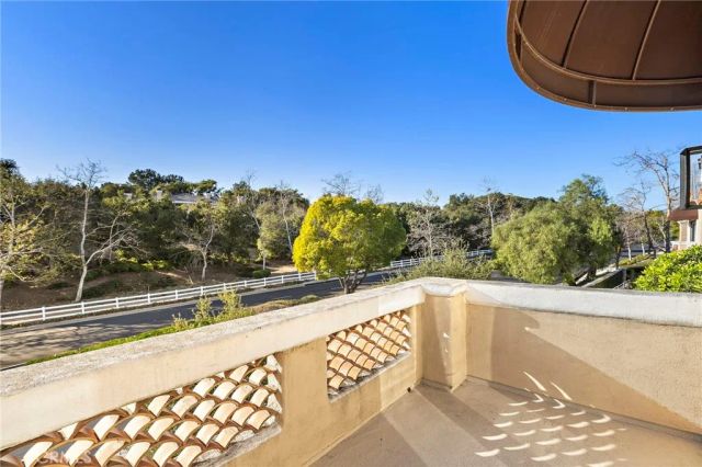 11 Avenida La Promesa, Coto De Caza, CA 92679