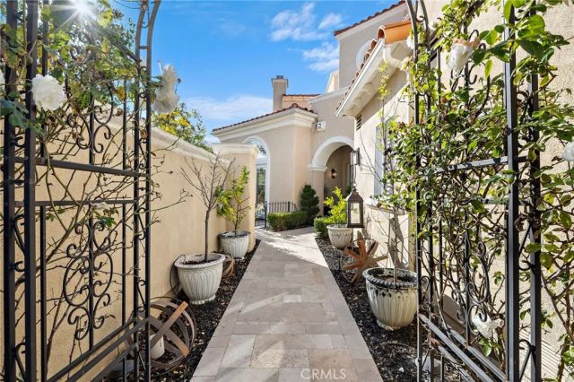 11 Avenida La Promesa, Coto De Caza, CA 92679