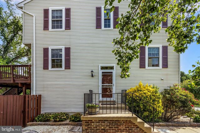 108 SHAW CT, Fredericksburg, VA 22405