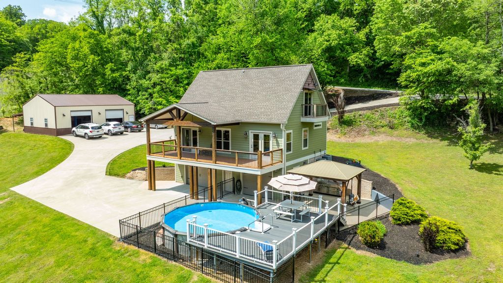 1545 Gravel Hill Rd, Columbia, TN 38401