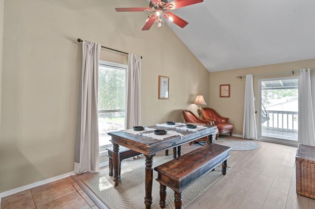 116 April Point Drive N, Conroe, TX 77356