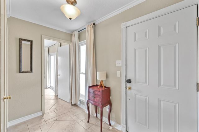 116 April Point Drive N, Conroe, TX 77356