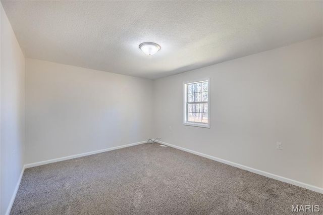 566 County Road 422, Poplar Bluff, MO 63901