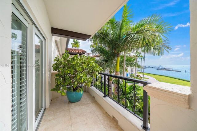 2332 Fisher Island Drive 4302, Miami Beach, FL 33109