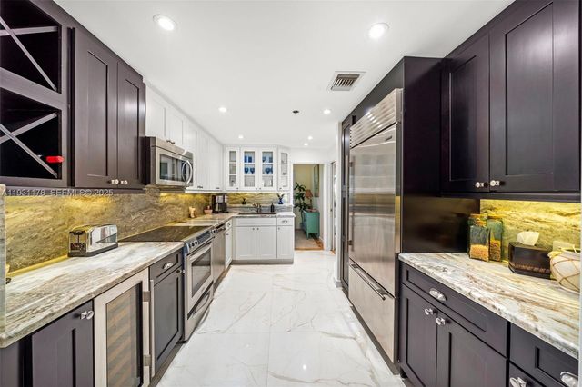 2332 Fisher Island Drive 4302, Miami Beach, FL 33109