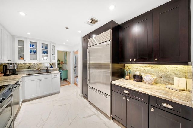2332 Fisher Island Drive 4302, Miami Beach, FL 33109