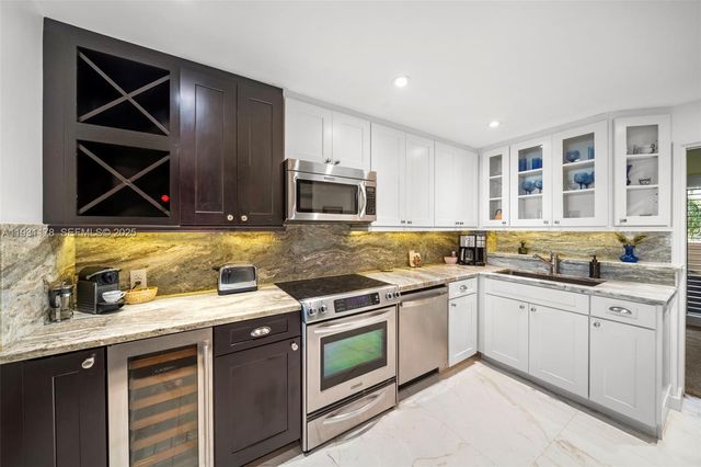 2332 Fisher Island Drive 4302, Miami Beach, FL 33109