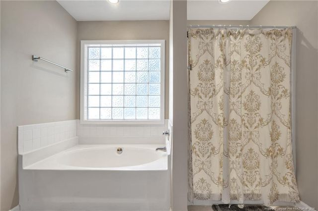 4114 Batesburg Drive, Hope Mills, NC 28348