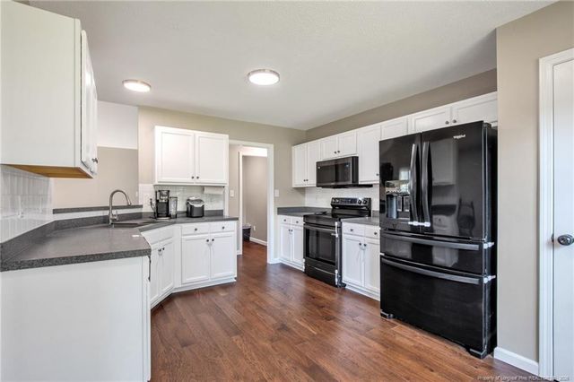 4114 Batesburg Drive, Hope Mills, NC 28348