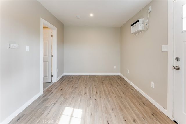 12008 Roscoe Blvd, North Hollywood, CA 91605