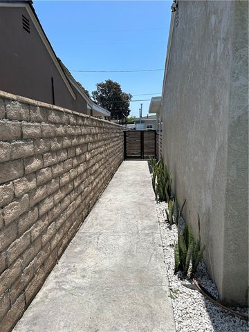 12008 Roscoe Blvd, North Hollywood, CA 91605