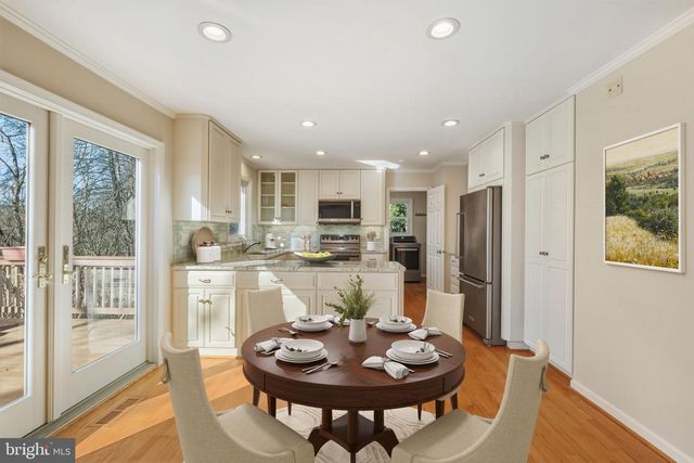 9208 ORCHARD BROOK DR, Potomac, MD 20854