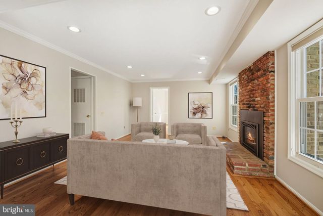 9208 ORCHARD BROOK DR, Potomac, MD 20854