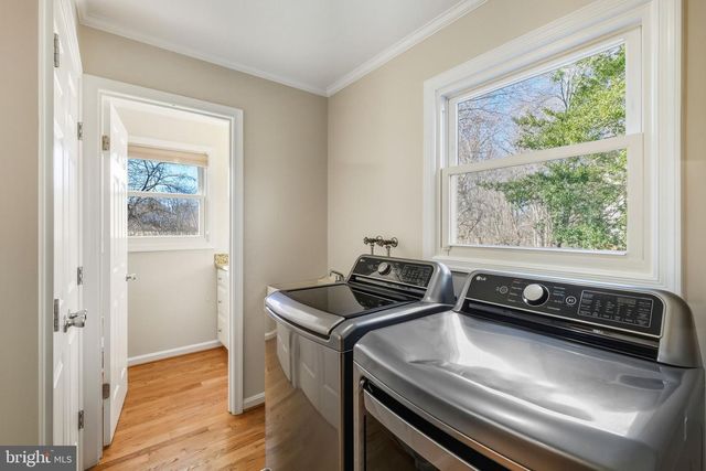 9208 ORCHARD BROOK DR, Potomac, MD 20854