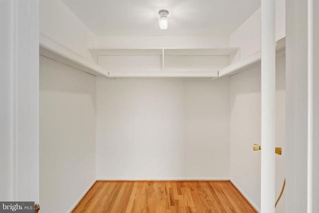 9208 ORCHARD BROOK DR, Potomac, MD 20854