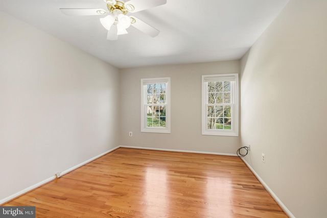 9208 ORCHARD BROOK DR, Potomac, MD 20854