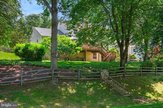 9208 ORCHARD BROOK DR, Potomac, MD 20854