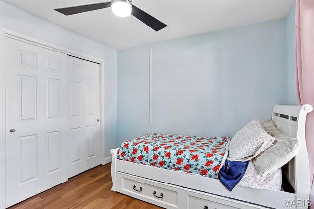 987 Century Oaks Drive, Manchester, MO 63021