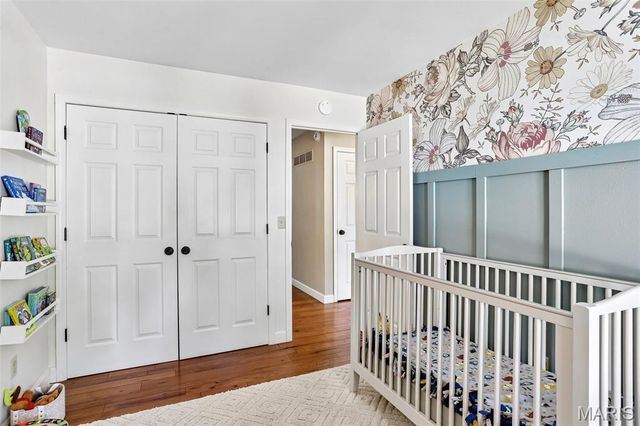 987 Century Oaks Drive, Manchester, MO 63021
