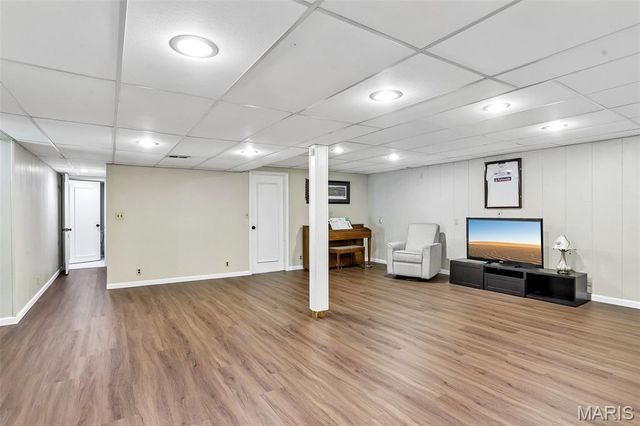 987 Century Oaks Drive, Manchester, MO 63021