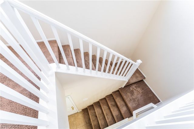 7233 Camden Pine Avenue, Las Vegas, NV 89129