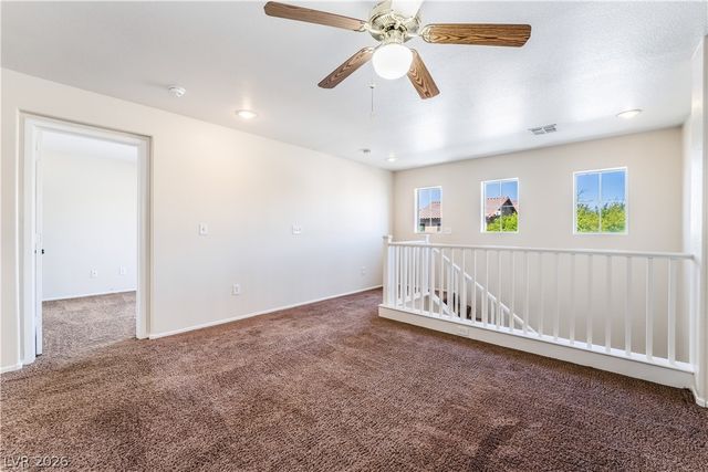 7233 Camden Pine Avenue, Las Vegas, NV 89129