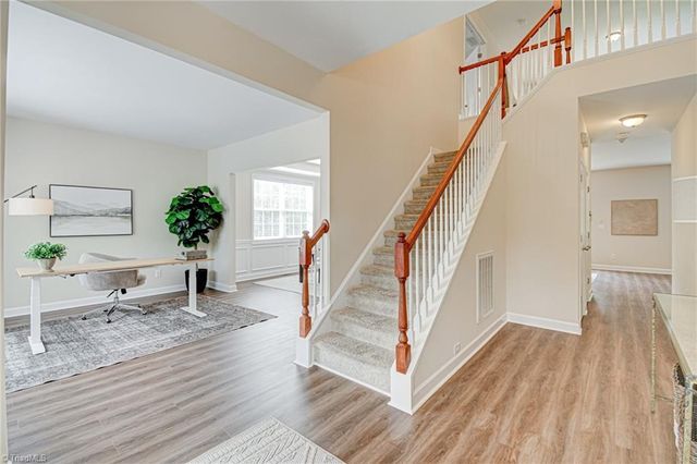 5645 Stone Crossing Drive, Winston-salem, NC 27104