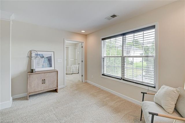 5645 Stone Crossing Drive, Winston-salem, NC 27104