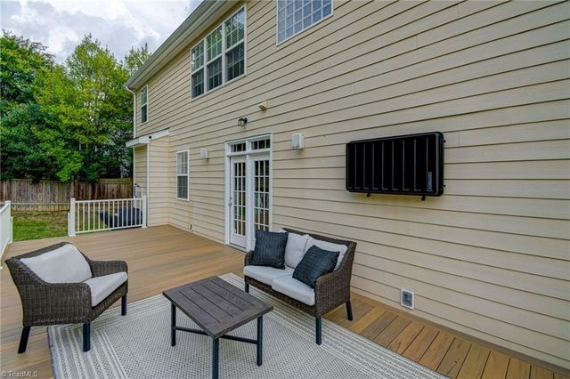 5645 Stone Crossing Drive, Winston-salem, NC 27104