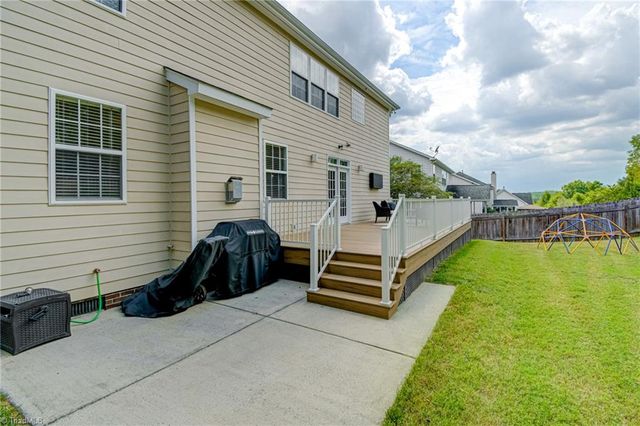 5645 Stone Crossing Drive, Winston-salem, NC 27104