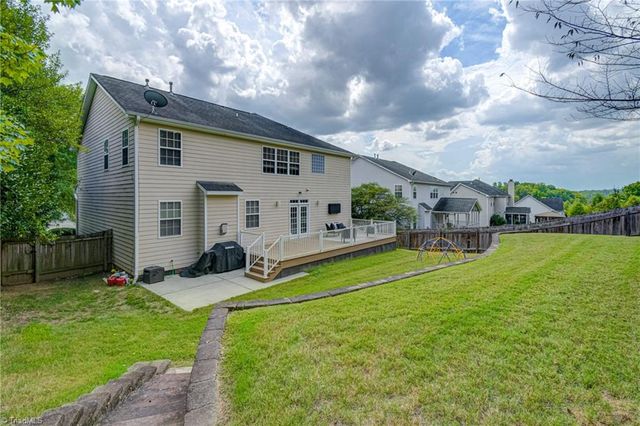 5645 Stone Crossing Drive, Winston-salem, NC 27104