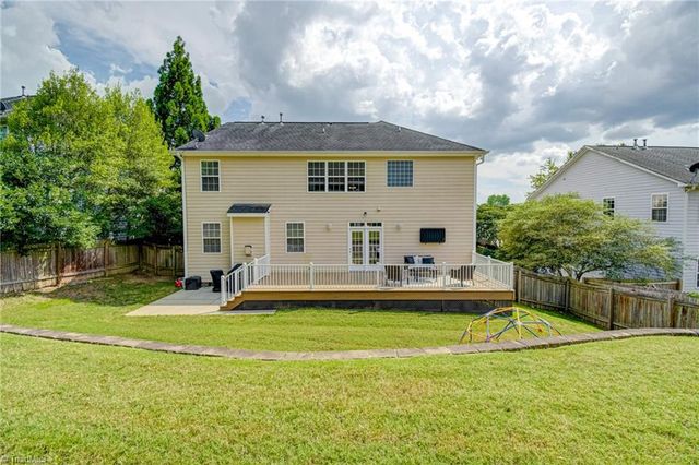 5645 Stone Crossing Drive, Winston-salem, NC 27104