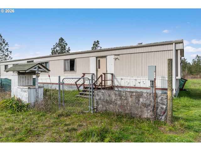 33665 HAMPTON Rd, Eugene, OR 97405